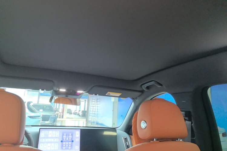 Used Li Auto L6 2025 Max Smart Refresh Edition Headliner