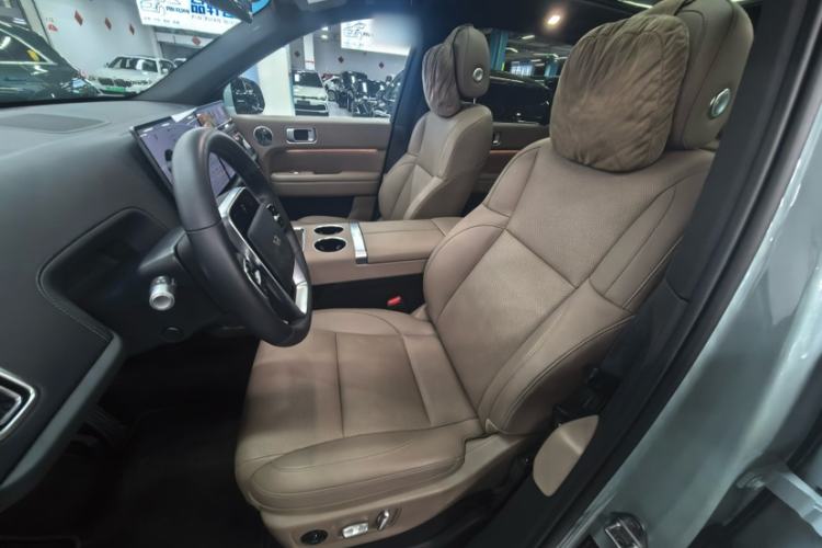 Used Li Auto L6 2025 Max Smart Refresh Edition Interior 10