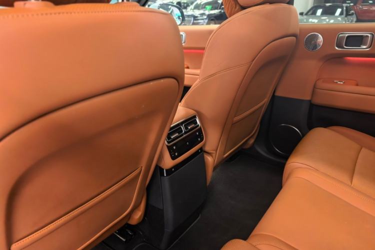 Used Li Auto L6 2025 Max Smart Refresh Edition Interior 10