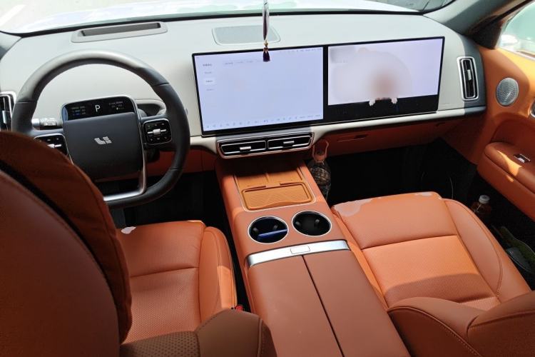 Used Li Auto L6 2025 Pro Smart Refresh Edition Interior 2