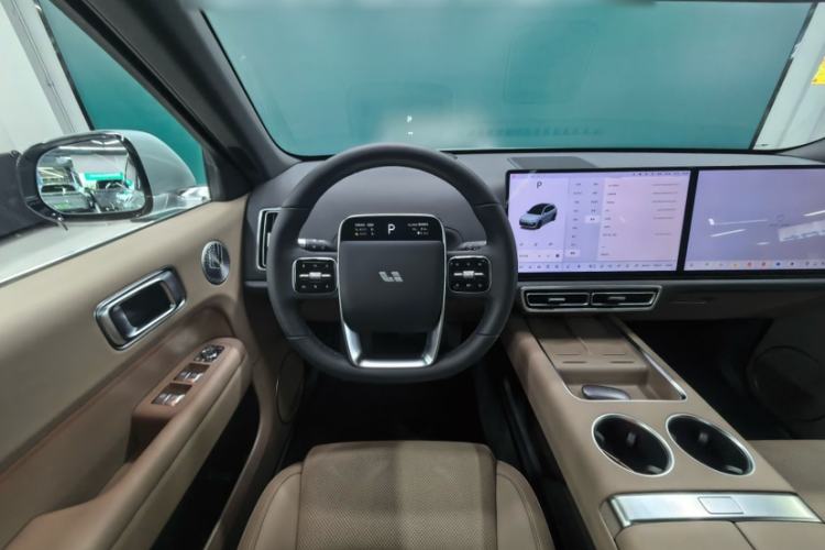 Used Li Auto L6 2025 Max Smart Refresh Edition Interior 6