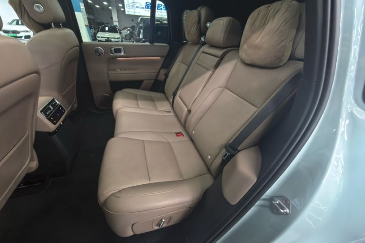 Used Li Auto L6 2025 Max Smart Refresh Edition Interior 9