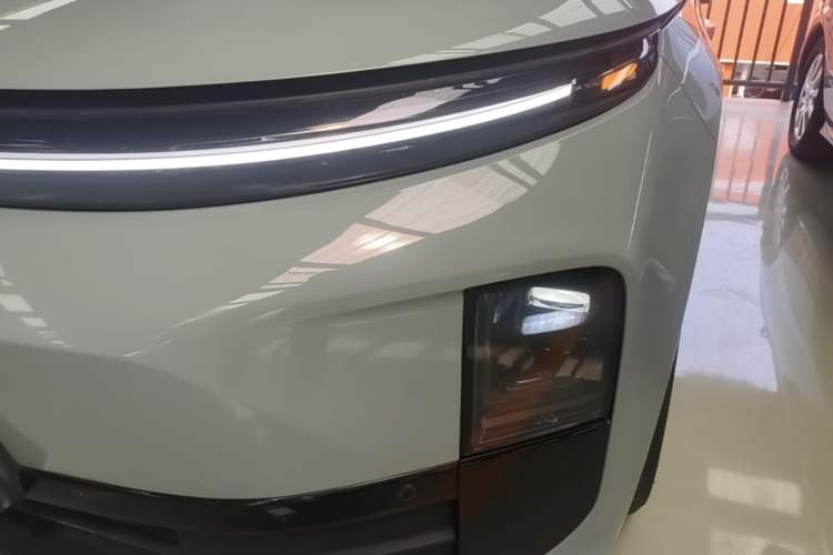 Used Li Auto L6 2025 Pro Smart Refresh Edition Left Front Headlight
