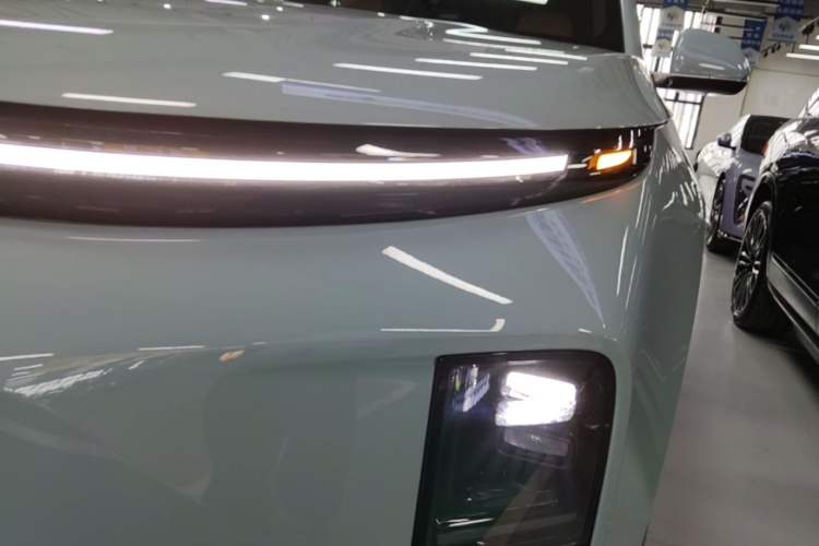 Used Li Auto L6 2025 Pro Smart Refresh Edition Left Front Headlight