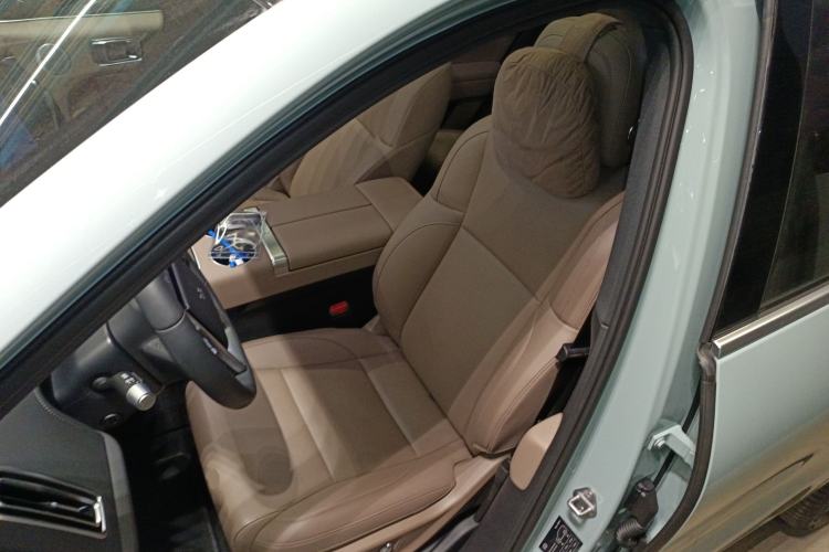 Used Li Auto L6 2025 Pro Smart Refresh Edition Left Front Seat