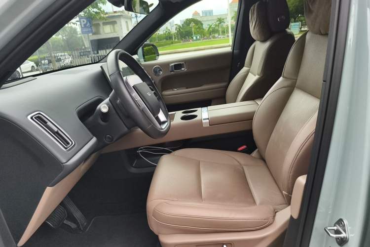 Used Li Auto L6 2025 Max Smart Refresh Edition Left Front Seat