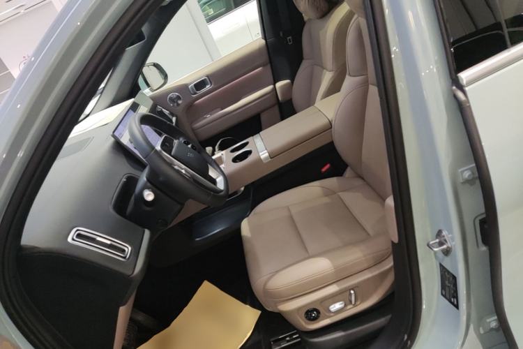 Used Li Auto L6 2025 Max Smart Refresh Edition Left Front Seat