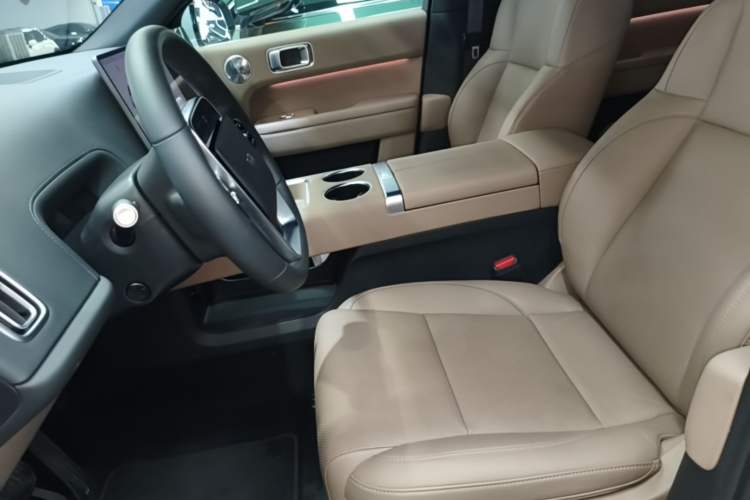 Used Li Auto L6 2025 Max Smart Refresh Edition Left Front Seat
