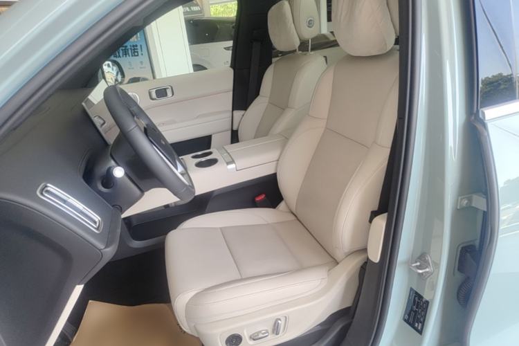 Used Li Auto L6 2025 Pro Smart Refresh Edition Left Front Seat