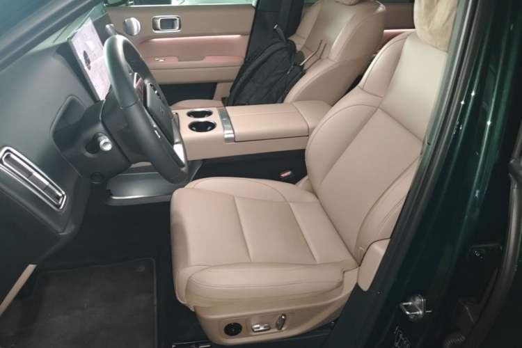 Used Li Auto L6 2025 Pro Smart Refresh Edition Left Front Seat