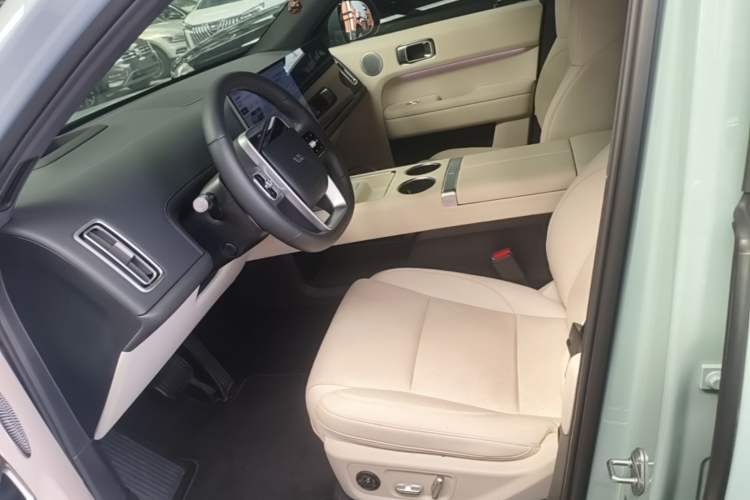 Used Li Auto L6 2025 Pro Smart Refresh Edition Left Front Seat