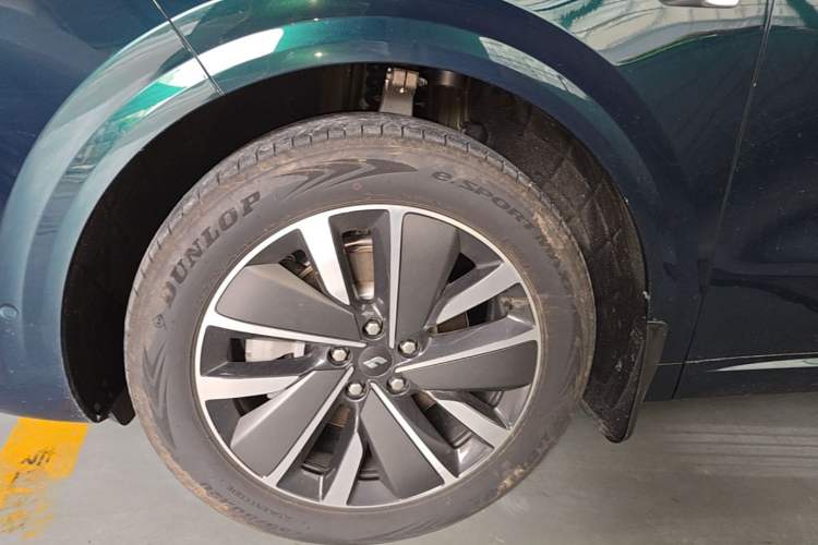 Used Li Auto L6 2025 Pro Smart Refresh Edition Left Front Wheel Hub