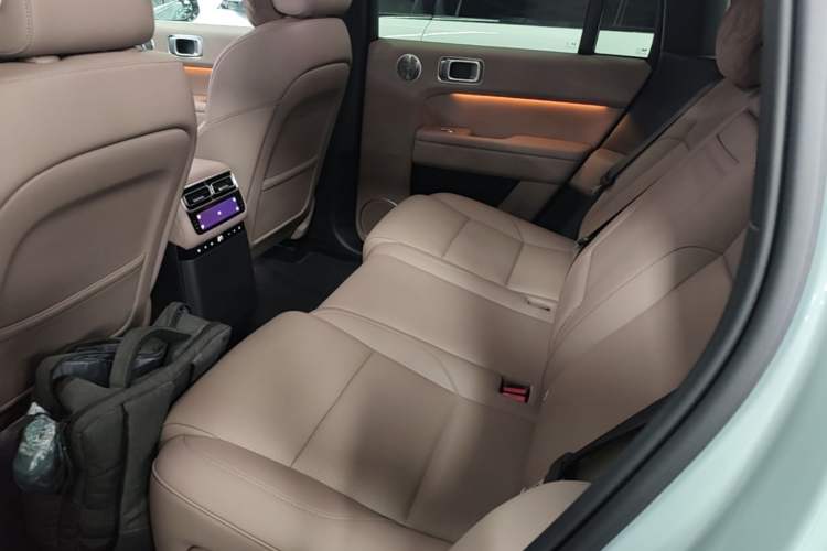 Used Li Auto L6 2025 Max Smart Refresh Edition Left Rear Seat
