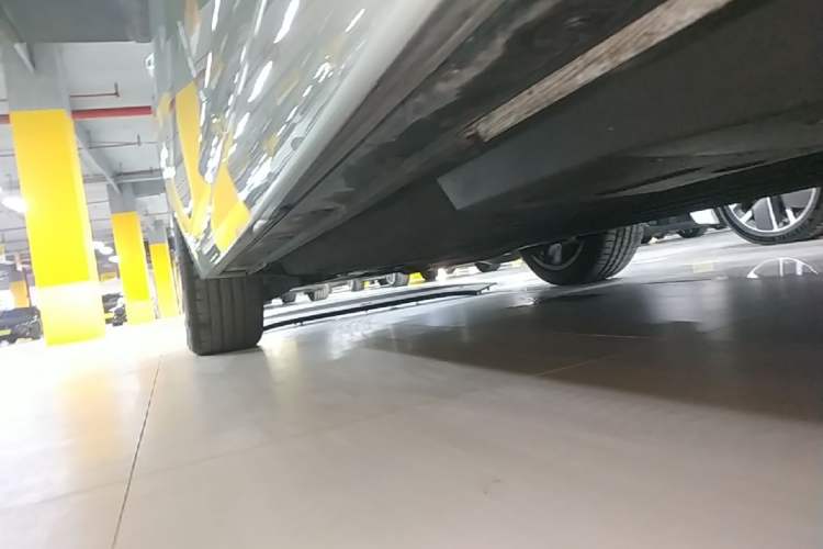 Used Li Auto L6 2025 Max Smart Refresh Edition Left Side Sill