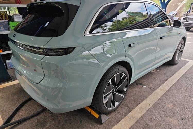 Used Li Auto L6 2025 Max Smart Refresh Edition Rear Right 45 Deg