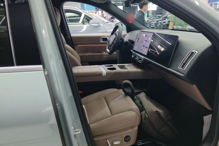 Used Li Auto L6 2025 Max Smart Refresh Edition Right Front Seat