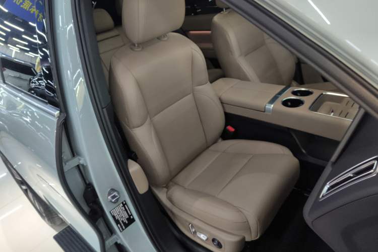 Used Li Auto L6 2025 Max Smart Refresh Edition Right Front Seat
