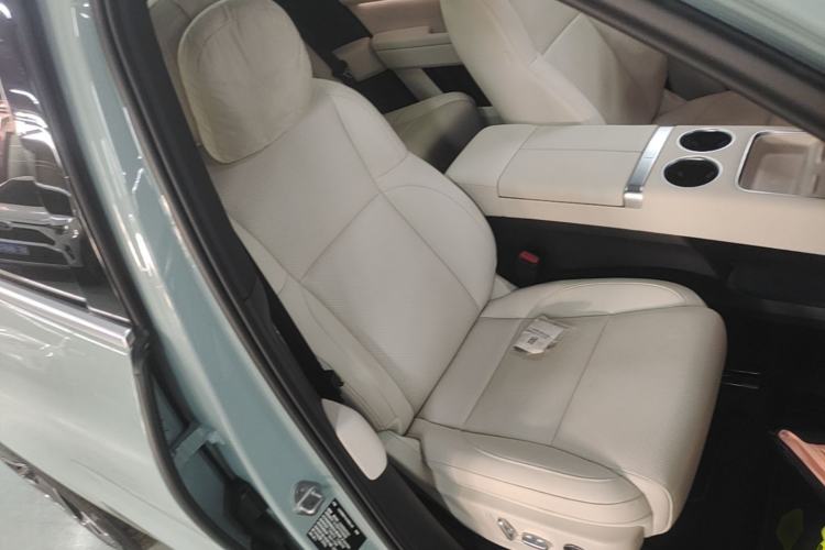 Used Li Auto L6 2025 Pro Smart Refresh Edition Right Front Seat