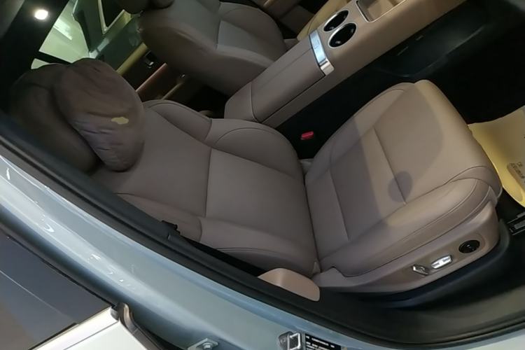 Used Li Auto L6 2025 Pro Smart Refresh Edition Right Front Seat