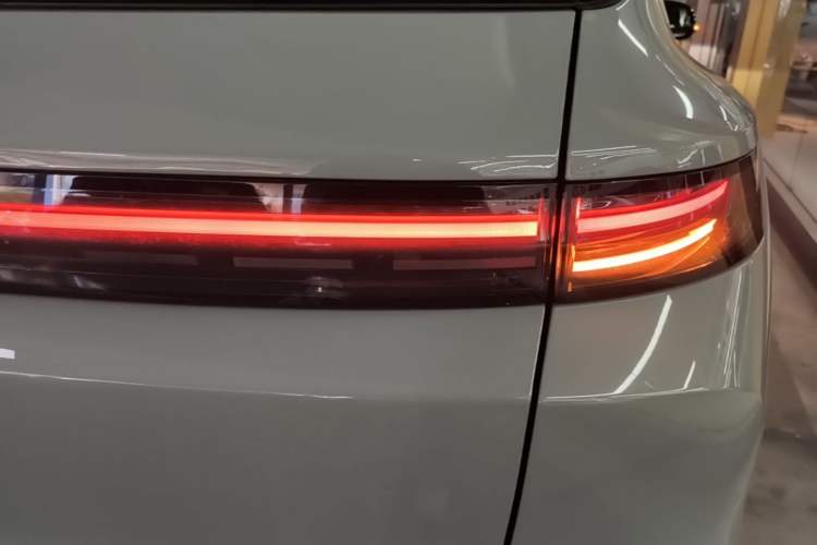 Used Li Auto L6 2025 Max Smart Refresh Edition Right Rear Taillight
