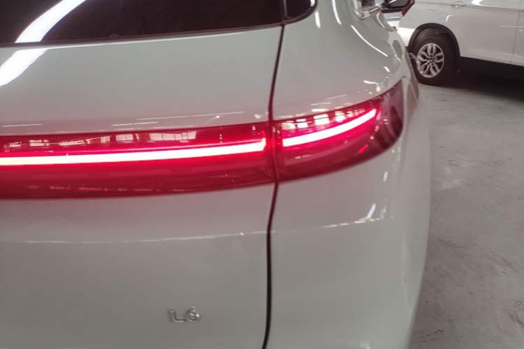 Used Li Auto L6 2025 Pro Smart Refresh Edition Right Rear Taillight