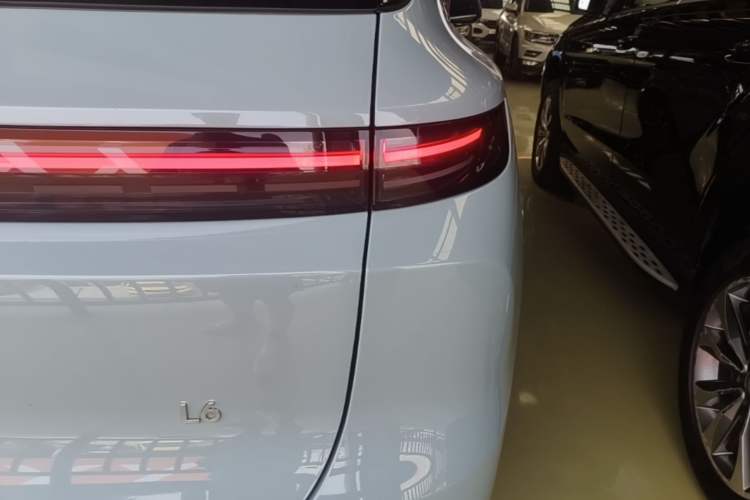 Used Li Auto L6 2025 Pro Smart Refresh Edition Right Rear Taillight