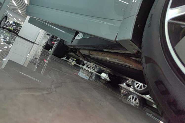 Used Li Auto L6 2025 Pro Smart Refresh Edition Right Side Sill