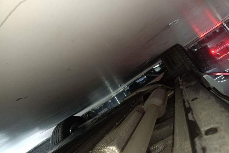 Used Li Auto L6 2025 Pro Smart Refresh Edition Right Side Sill