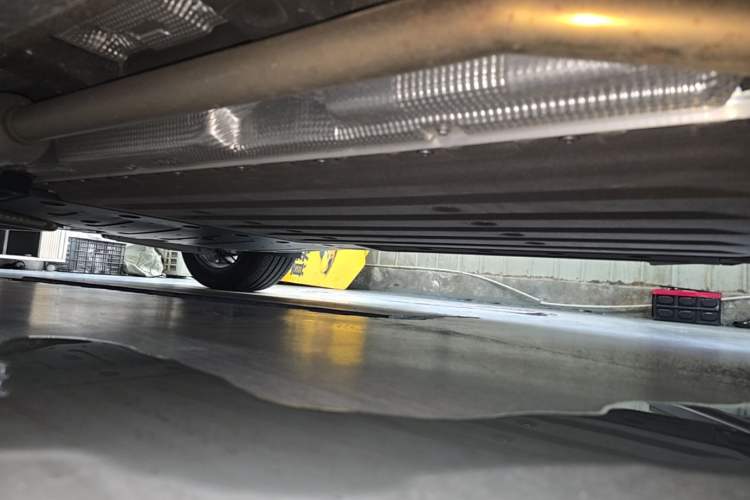 Used Li Auto L6 2025 Pro Smart Refresh Edition Right Side Sill