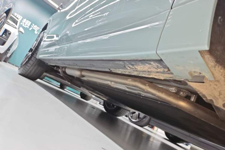 Used Li Auto L6 2025 Max Smart Refresh Edition Right Side Sill