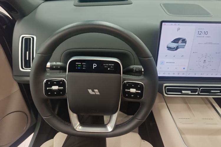 Used Li Auto L6 2025 Max Smart Refresh Edition Steering Wheel