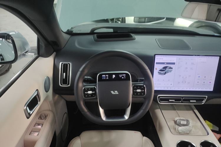 Used Li Auto L6 2025 Pro Smart Refresh Edition Steering Wheel