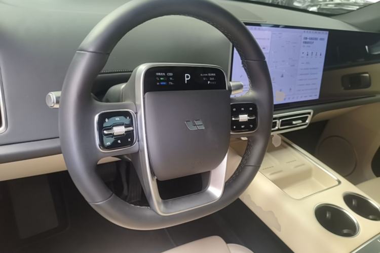 Used Li Auto L6 2025 Pro Smart Refresh Edition Steering Wheel