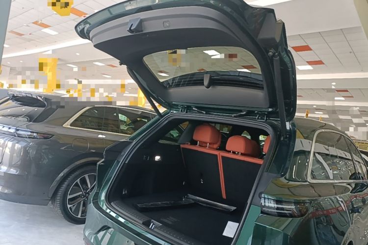 Used Li Auto L6 2025 Max Smart Refresh Edition Trunk