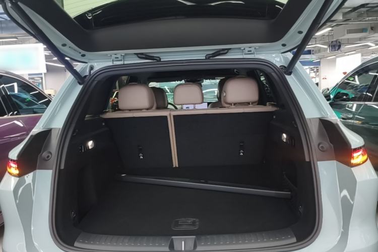 Used Li Auto L6 2025 Max Smart Refresh Edition Trunk
