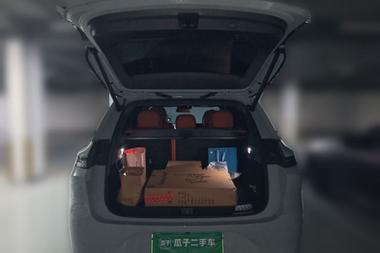 Used Li Auto L6 2025 Max Smart Refresh Edition Trunk