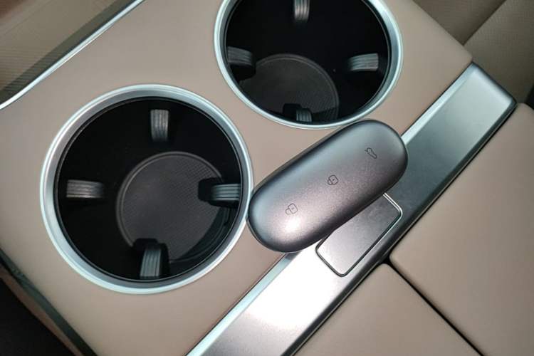 Used Li Auto L6 2025 Pro Smart Refresh Edition Vehicle Key