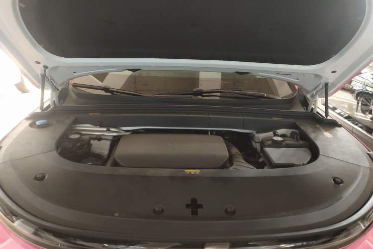 Used Li Auto L6 2025 Pro Smart Refresh Edition Engine Bay