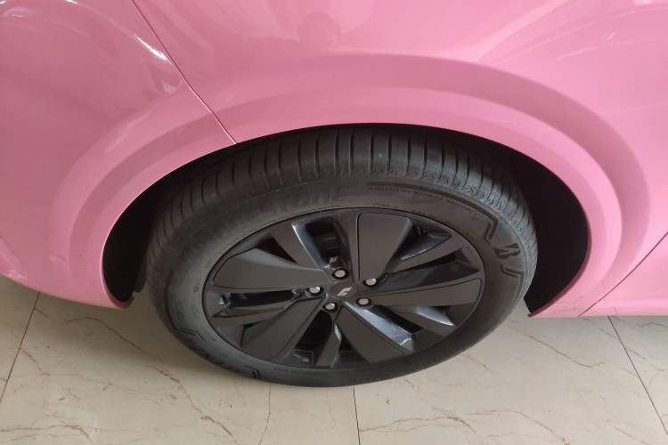 Used Li Auto L6 2025 Pro Smart Refresh Edition Exterior 7
