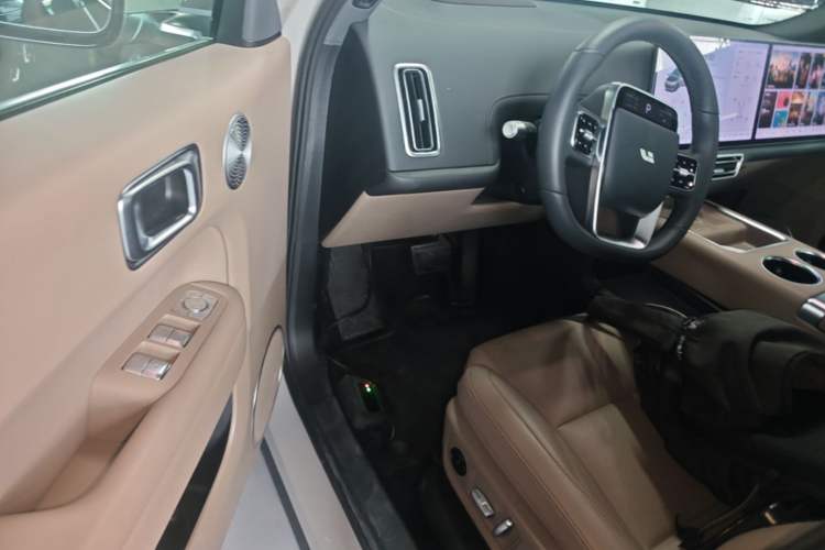 Used Li Auto L6 2025 Max Smart Refresh Edition Driver Seat