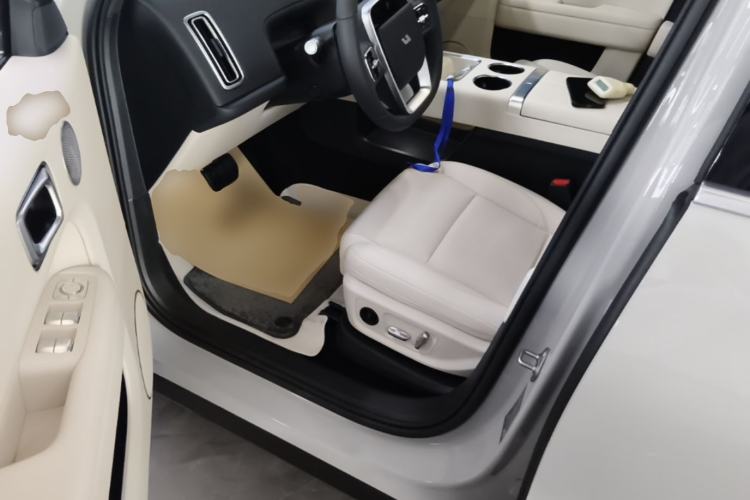 Used Li Auto L6 2025 Pro Smart Refresh Edition Driver Seat