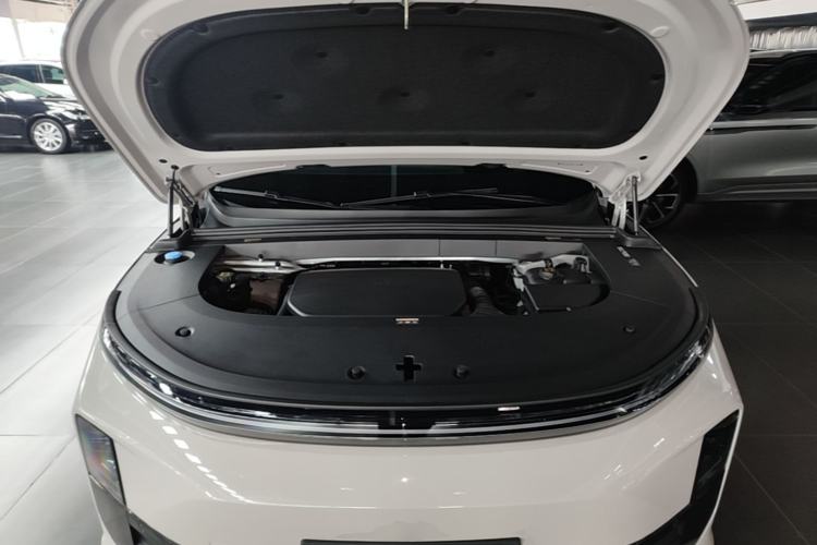 Used Li Auto L6 2025 Pro Smart Refresh Edition Engine Bay