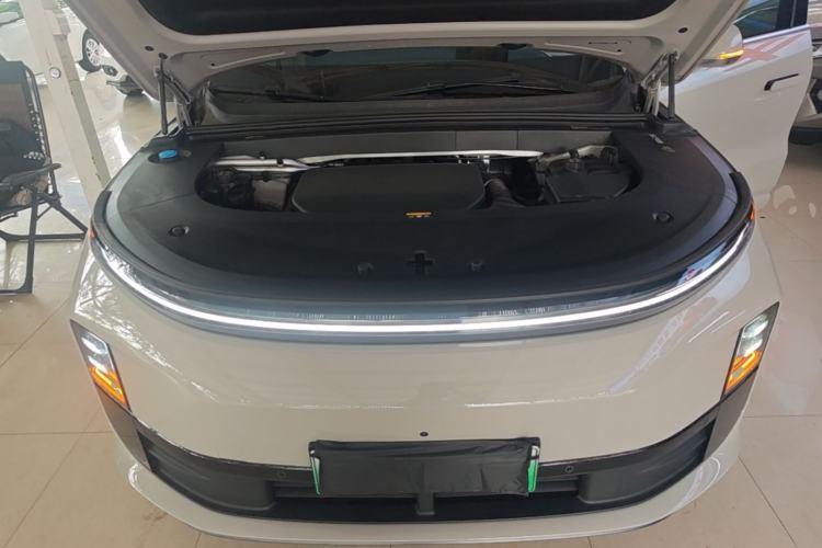 Used Li Auto L6 2025 Pro Smart Refresh Edition Engine Bay