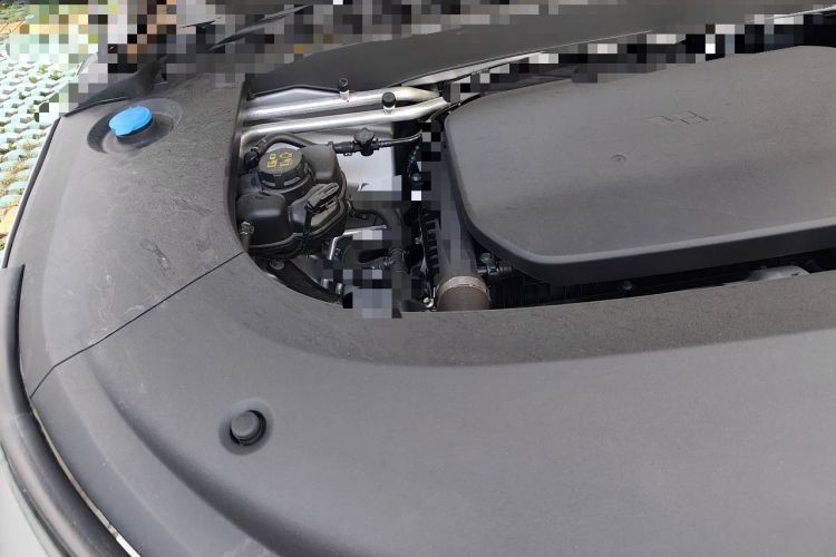 Used Li Auto L6 2025 Pro Smart Refresh Edition Engine Bay Right