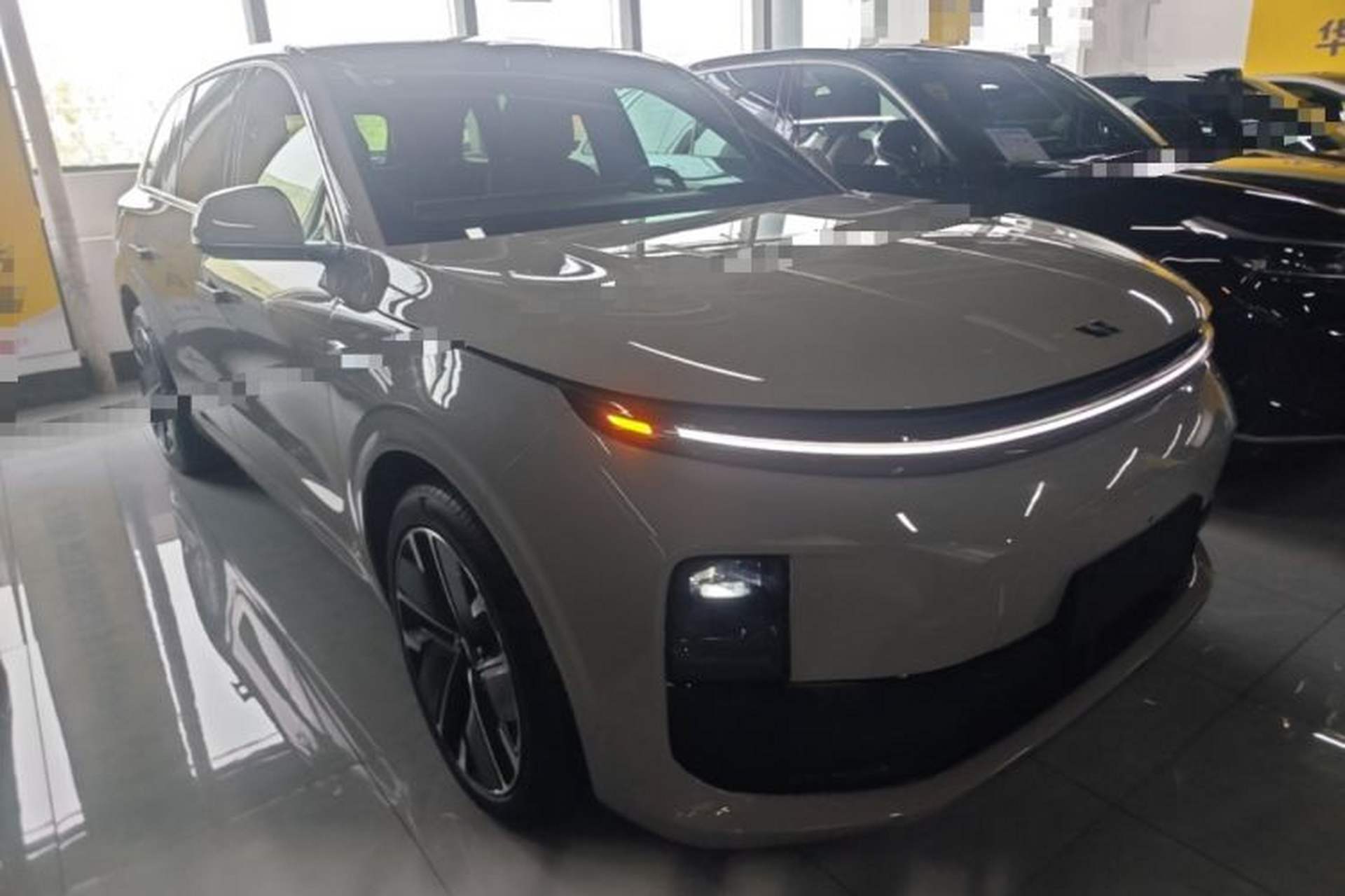 Used Li Auto L6 2025 Max Smart Refresh Edition Exterior 1