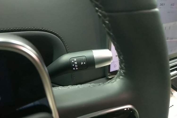 Used Li Auto L6 2025 Pro Smart Refresh Edition Gear Lever