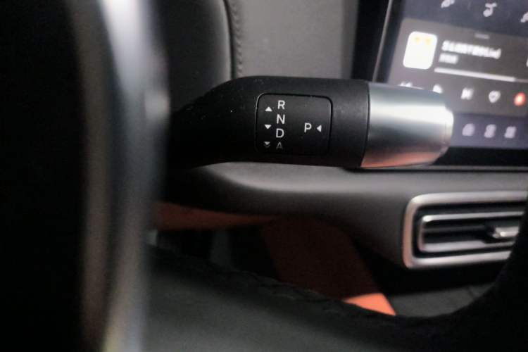 Used Li Auto L6 2025 Max Smart Refresh Edition Gear Lever