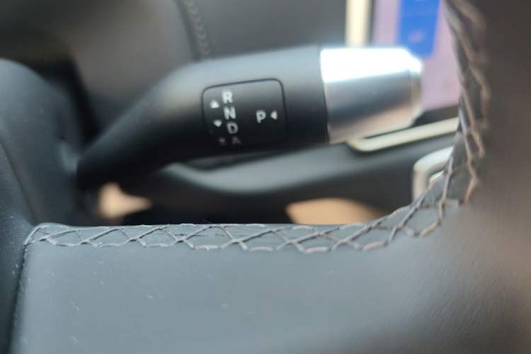 Used Li Auto L6 2025 Pro Smart Refresh Edition Gear Lever