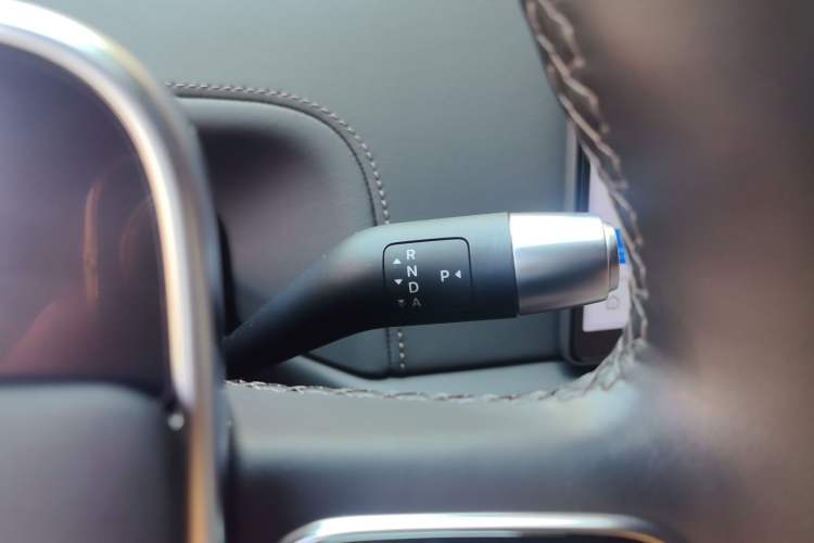 Used Li Auto L6 2025 Max Smart Refresh Edition Gear Lever