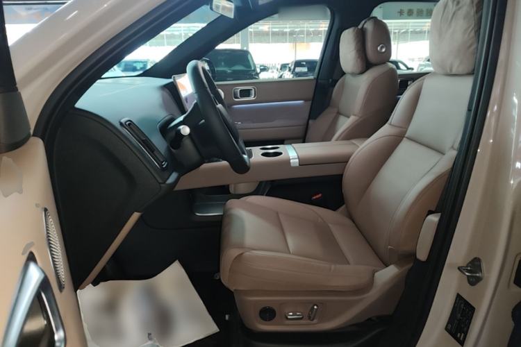 Used Li Auto L6 2025 Pro Smart Refresh Edition Left Front Seat
